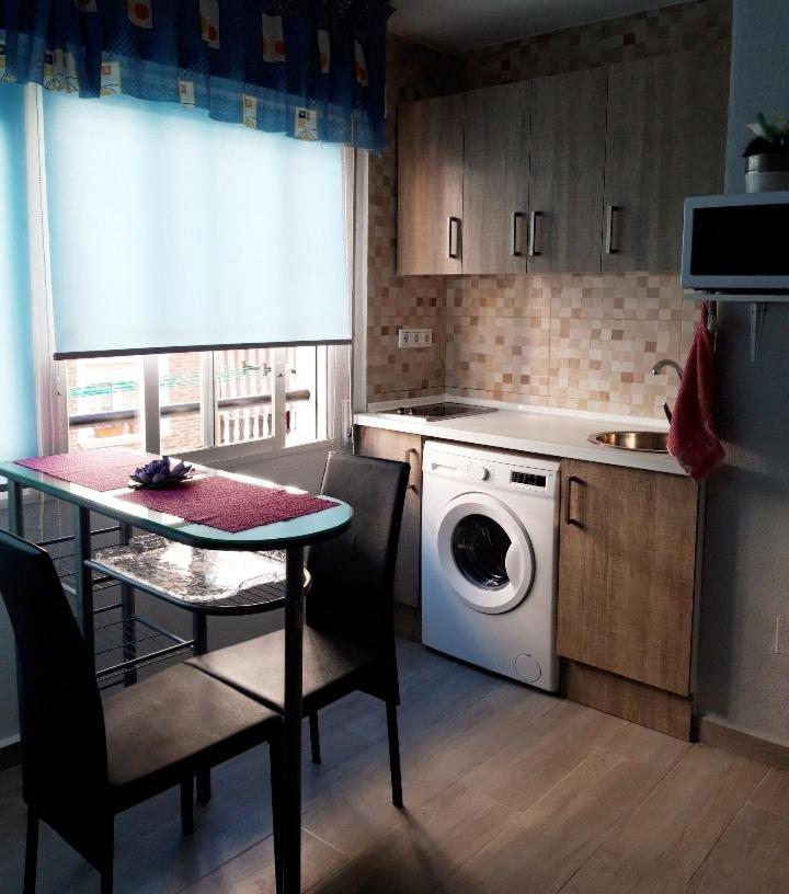 Estudio Playa Del Cura ตอร์เรเวียคา ภายนอก รูปภาพ